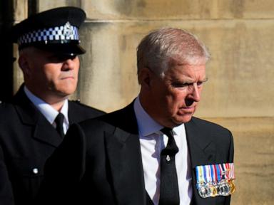 keeping-calm-and-carrying-on,-the-royal-family-weathers-worst-crisis-in-generations