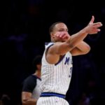 wendell-carter-jr.-scores-late-winner-in-magic’s-110-109-victory-over-slumping-lakers