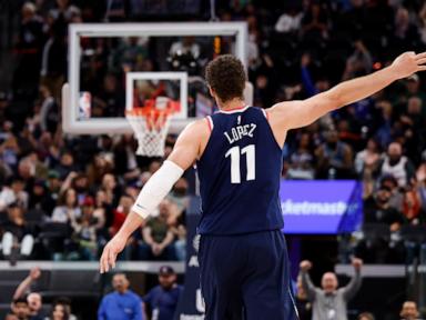 clippers-turn-hot-shooting-into-129-96-rout-of-bucks,-led-by-leonard’s-28-points