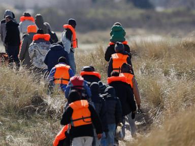 eu-lawmakers-vote-to-make-it-easier-to-set-up-migrant-detention-centers-outside-the-bloc