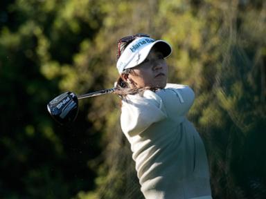 lydia-ko-posts-career-low-60-and-only-leads-by-1-shot-in-lpga’s-phoenix-stop