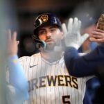 murakami’s-home-run-isn’t-enough,-brewers-beat-white-sox-6-1
