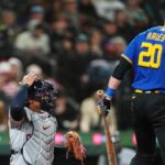 tapping,-twirling-and-“t”-signs:-sports-replays-have-a-language-all-their-own
