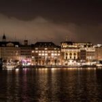 wolf-bites-woman-in-a-shopping-area-in-germany’s-2nd-biggest-city