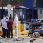 a-road-accident-in-colombia-involving-several-vehicles-kills-at-least-2-people-and-injures-19