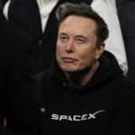 spacex-files-initial-paperwork-to-sell-shares-to-the-public-and-likely-make-musk-a-trillionaire