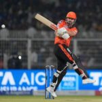 hyderabad-cruises-to-big-win-over-kolkata-in-the-indian-premier-league