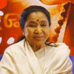 asha-bhosle,-one-of-india’s-most-versatile-bollywood-singers,-dies-at-92