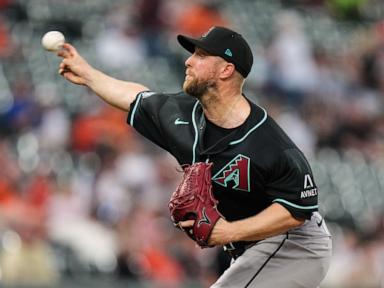 ildemaro-vargas’-3-run-homer-helps-the-diamondbacks-top-the-orioles-4-3