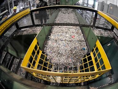 epa-may-ease-regulation-of-chemical-plastic-recycling,-and-environmentalists-worry