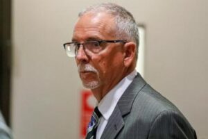 former-ucla-gynecologist-pleads-guilty-to-sex-abuse-after-previous-conviction-was-overturned