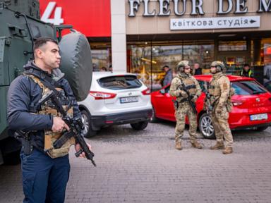 kyiv-police-shoot-dead-gunman-who-killed-at-least-5,-took-hostages