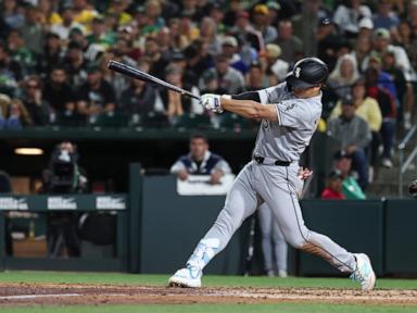 murakami-hits-first-career-grand-slam-and-the-white-sox-beat-the-athletics-9-2