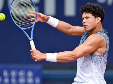 ben-shelton-beats-flavio-cobolli-6-2,-7-5-to-win-clay-court-munich-open