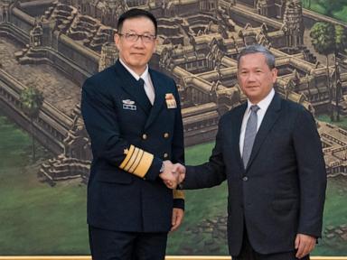 china’s-foreign-and-defense-ministers-meet-with-cambodian-counterparts-in-joint-‘2+2’-dialogue