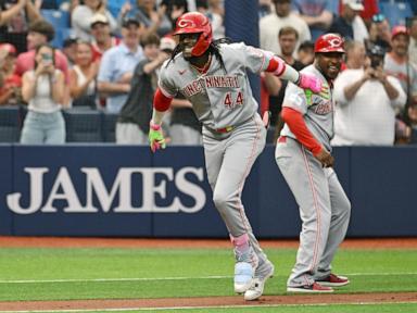 elly-de-la-cruz-hits-2-of-reds’-5-home-runs-in-12-6-victory-over-rays