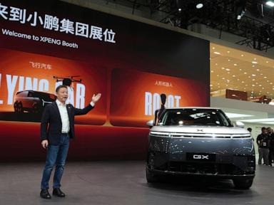 at-beijing-auto-show,-chinese-carmakers-flaunt-new-technologies