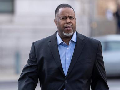 ex-nba-player-damon-jones-set-to-plead-guilty-in-gambling-sweep