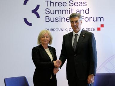 croatia,-bosnia-sign-pipeline-deal-to-reduce-dependency-on-russia