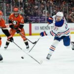 mcdavid-in-edmonton-lineup-as-the-oilers-face-elimination-in-game-5-against-the-ducks