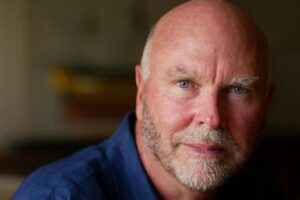 j.-craig-venter,-who-won-the-race-to-sequence-the-human-genome,-dies-at-79