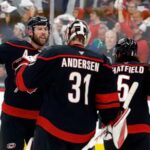 stankoven,-andersen-lead-hurricanes-past-flyers-3-0-in-game-1-of-2nd-round-series