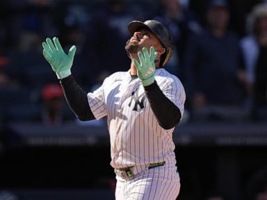 dominguez-hits-2-run-hr,-drives-in-3-runs-in-7-run-eighth-inning-as-yankees-rout-orioles-11-3