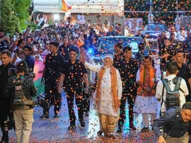 modi’s-party-set-to-take-control-of-west-bengal,-dealing-blow-to-opposition
