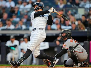 judge’s-14th-homer-sparks-yankees-over-orioles-12-1-for-sweep,-14th-win-in-16-games