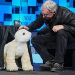 roomba-pioneer-aims-to-crack-the-household-market-again-with-an-ai-powered-pet-robot
