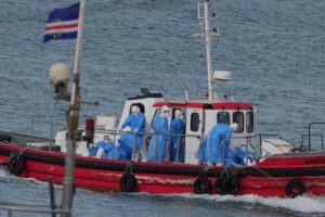 3-patients-are-being-evacuated-to-europe-from-cruise-ship-with-hantavirus-outbreak