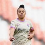 dudinha-leads-wave-to-2-1-win-over-rival-angel-city