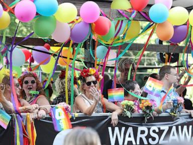 polish-capital-makes-history-with-the-first-same-sex-marriage-registration