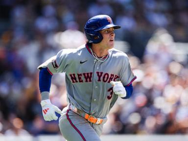 mets-rookie-carson-benge-goes-5-for-5-with-homer-and-rbi-triple-in-7-3-win-over-scuffling-padres