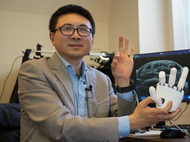 mit-researchers-channel-ai-to-turn-hand-gestures-into-robot-training-data