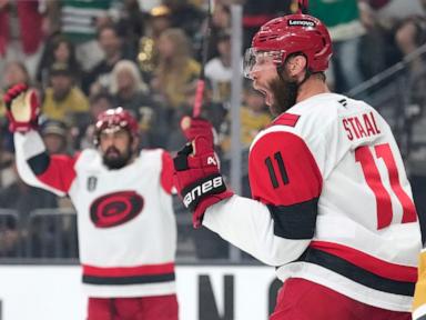 carolina’s-jordan-staal-wins-the-conn-smythe-trophy-as-playoff-mvp,-oldest-on-record-at-age-37
