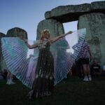 welcoming-the-longest-day-at-stonehenge