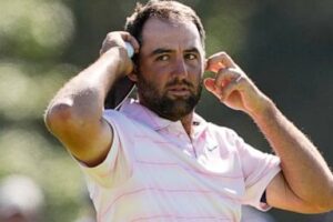 scheffler-gets-some-help-from-clark,-but-can’t-take-advantage-at-the-us-open