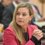 australian-prime-minister-condemns-delay-of-changes-to-child-social-media-ban