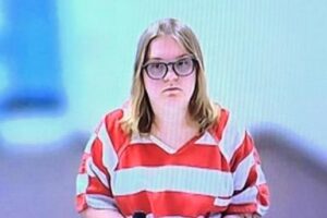 mother-who-said-toddler-twins-died-after-vaccinations-charged-with-murder