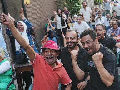 a-cairo-coffee-house-erupts,-then-goes-silent-as-egypt’s-world-cup-run-meets-argentina