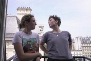 in-france’s-heat-wave,-paris’-dreamy-rooftops-become-a-heat-trapping-nightmare