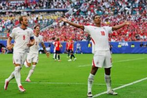 bellingham-scores-twice-to-lift-england-past-norway-2-1,-into-world-cup-semifinals