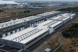 as-gas-plants-rise-to-power-ai,-renewable-energy-allies-are-fighting-for-cleaner-alternatives