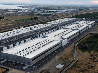 as-gas-plants-rise-to-power-ai,-renewable-energy-allies-are-fighting-for-cleaner-alternatives