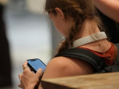 uk-unveils-plans-for-social-media-curfew-for-older-teens-–-but-it’s-voluntary