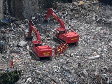 rescuers-in-china-search-the-rubble-for-survivors-of-landslide-that-killed-8-and-left-34-missing