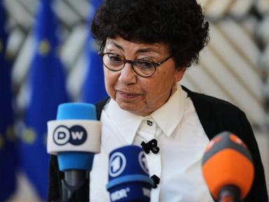 france’s-environment-minister-resigns-over-emergency-bill-allowing-2-banned-pesticides