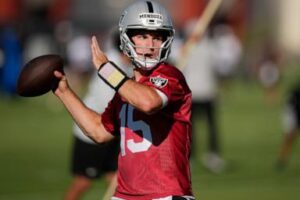 raiders-sign-no-1-pick-fernando-mendoza-to-a-4-year,-$57.27m-contract
