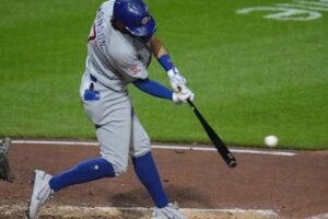 dansby-swanson’s-two-out-single-in-the-10th-inning,-boyd’s-strong-outing-lift-cubs-over-pirates-3-2